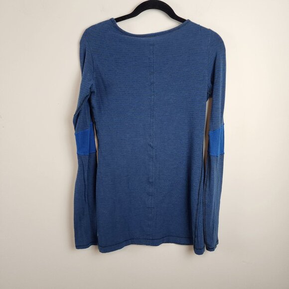 Lululemon Athletica Devotion Top Long sleeve Stripes fits like Small women - Picture 5 of 7